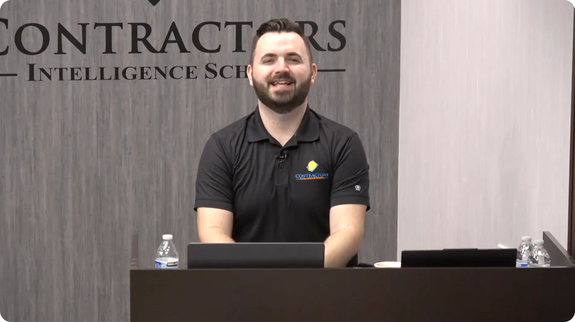 Students attending contractor course